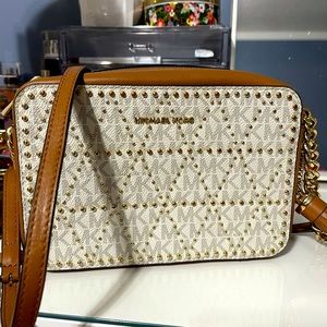 Michael Kors crossbody bag